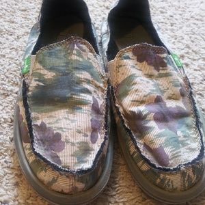 Sanuk slip on loafer